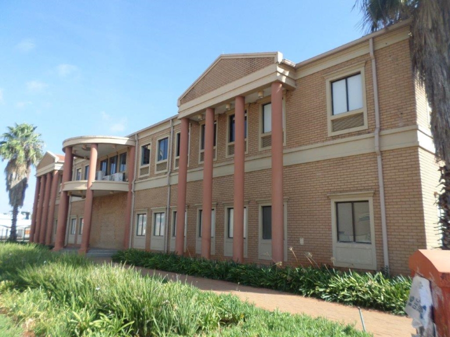 To Let commercial Property for Rent in Baillie Park North West